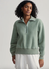 Load image into Gallery viewer, Varley Roselle Half Zip Fleece
